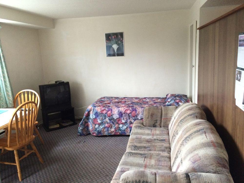 Sunset Motel Port Alberni Ngoại thất bức ảnh