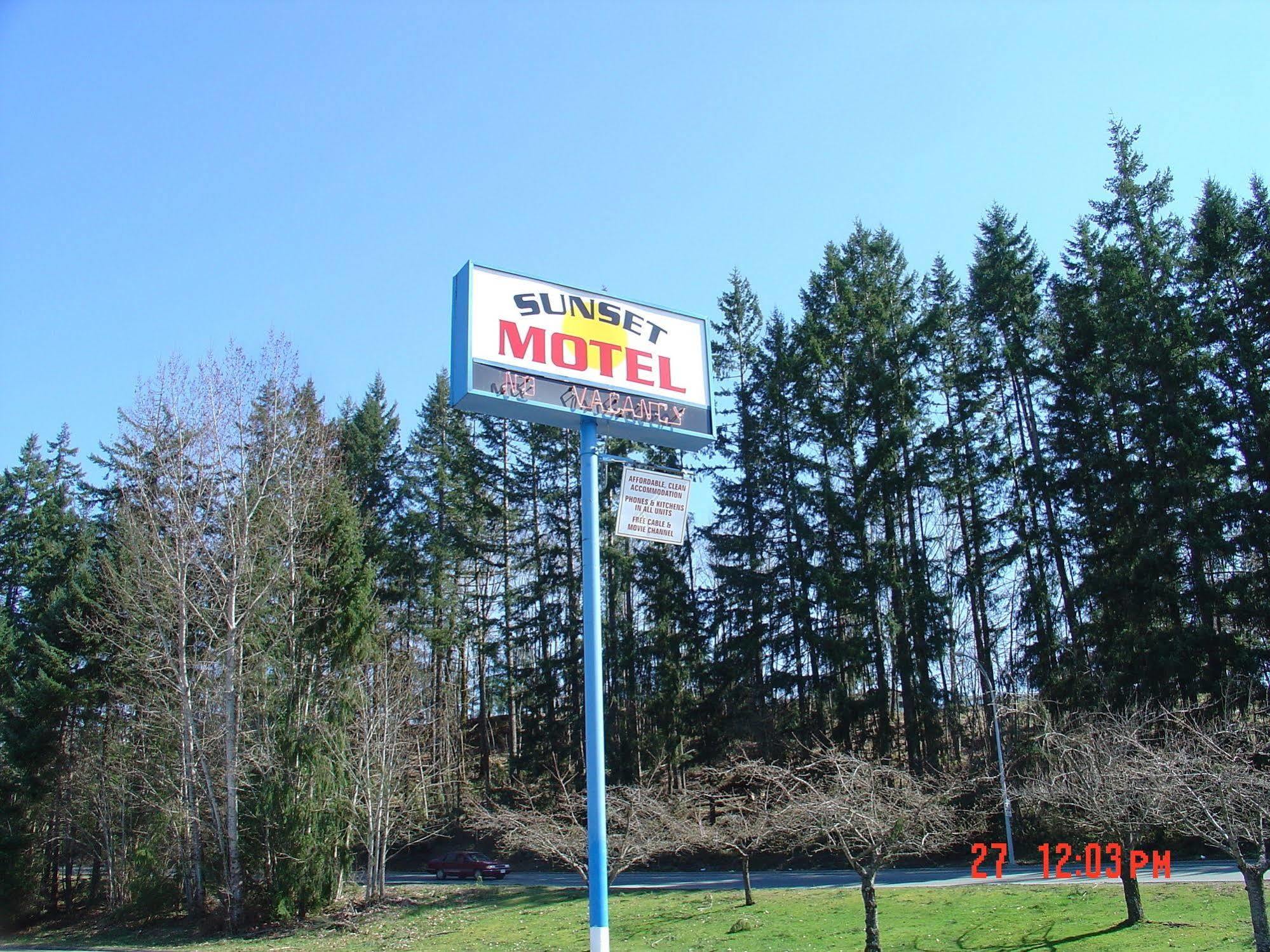 Sunset Motel Port Alberni Ngoại thất bức ảnh