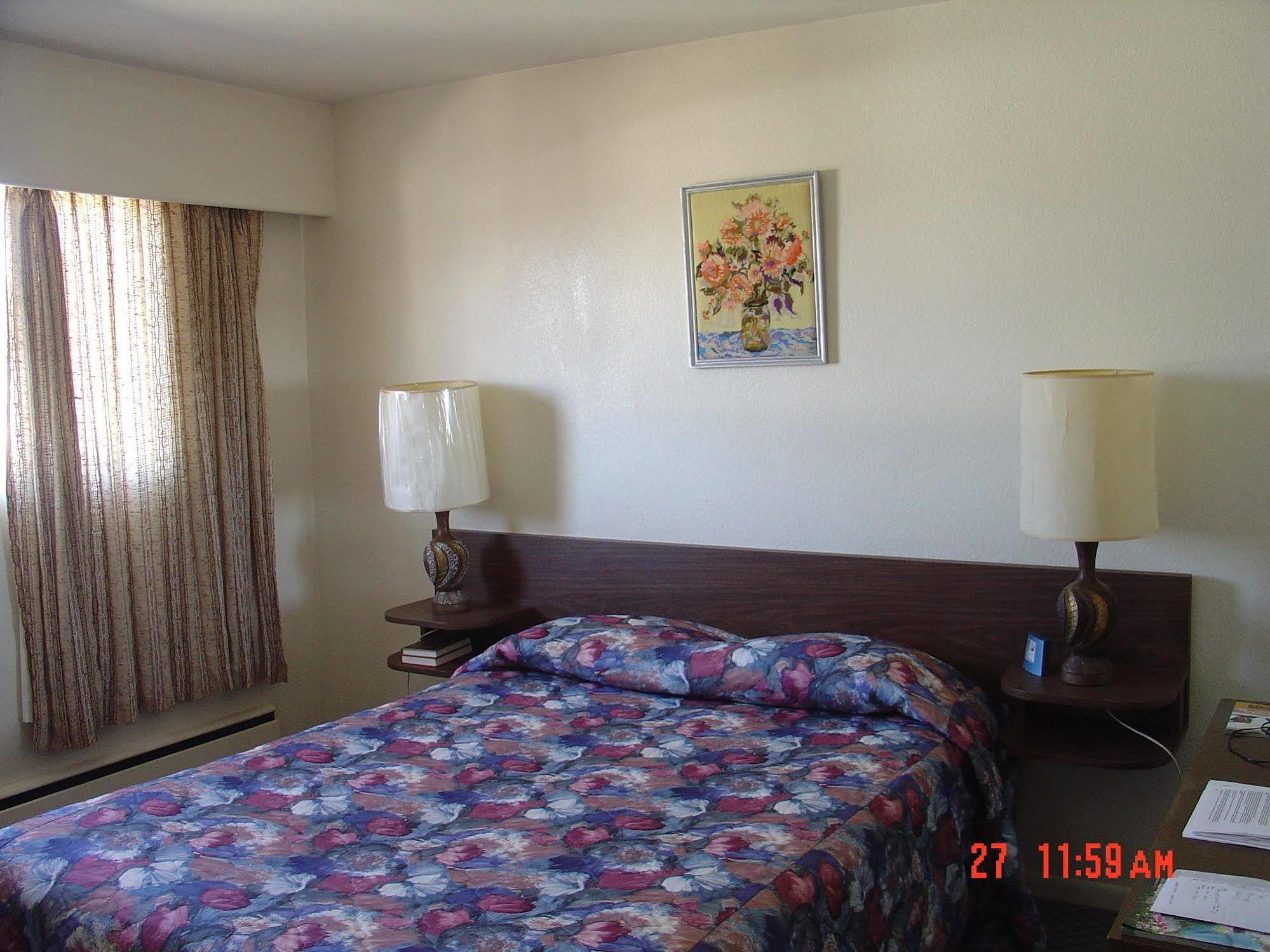 Sunset Motel Port Alberni Ngoại thất bức ảnh